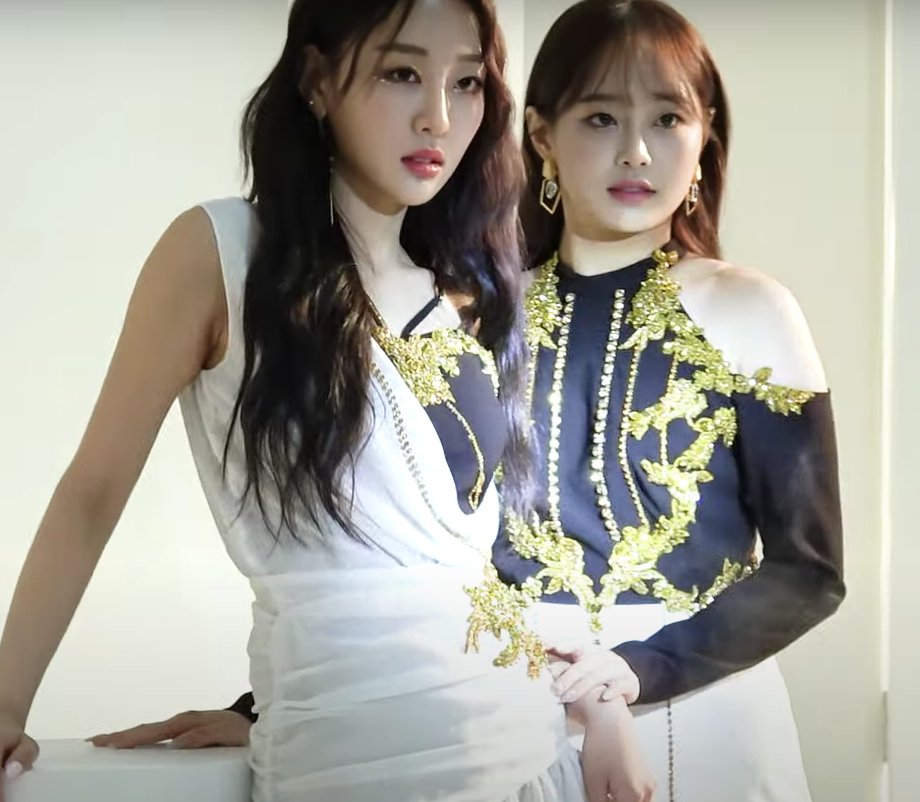 Chuu pics ♡ tweet media