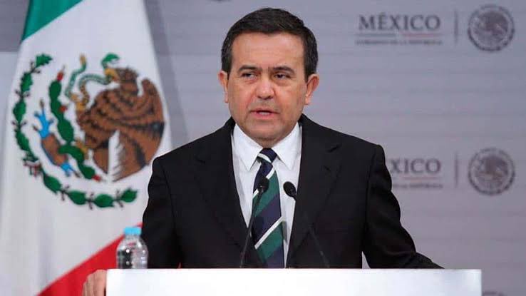 Ahora si ya es oficial, la <a href="/FGRMexico/">FGR México</a> informa que el ex secretario de Economía, <a href="/ildefonsogv/">Ildefonso Guajardo Villarreal</a> fue vinculado a proceso por el delito de enriquecimiento ilícito.

Que duro golpe para el <a href="/PRI_Nacional/">PRI</a> y <a href="/prinlmx/">PRI Nuevo León</a>
