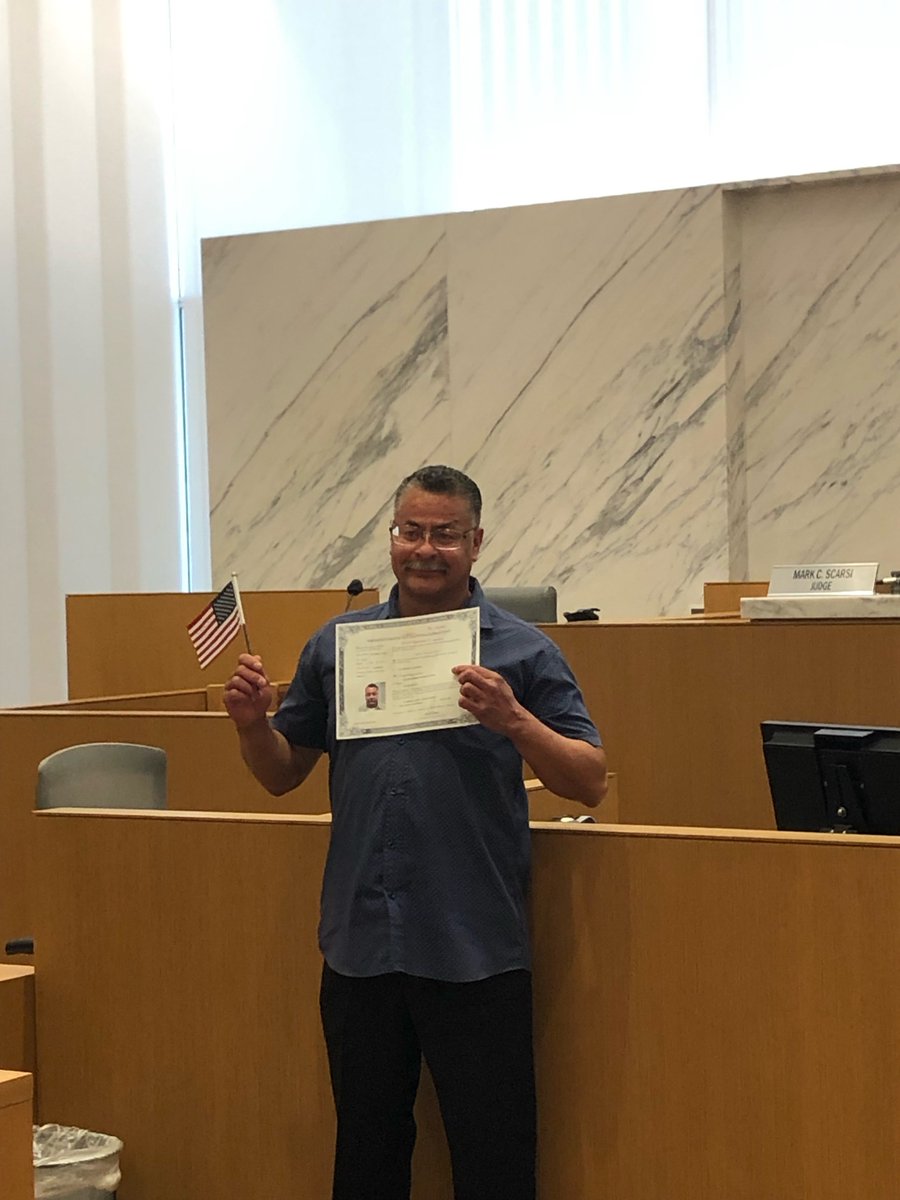 PublicCounsel's tweet photo. We are thrilled to share that today, Hector Ocegueda-Rivera, a deported U.S. veteran, was finally sworn in as a U.S. citizen in a moving ceremony by Federal judge Mark C. Scarsi this afternoon, more than 20 years since he was first deported in 2000. #deportedveteran @MilbankLaw https://t.co/BXCvqfEi2j