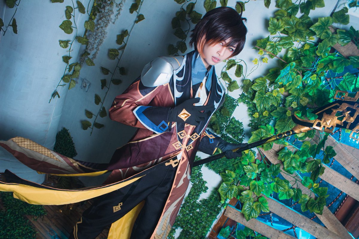 Lynnette_cos's tweet photo. - Zhongli - 
A mysterious expert contracted by the Wangsheng Funeral Parlor.
Extremly knowledgable in all things.

🔶🔶

Zhongli  from Genshin Impact

#zhongli #zhonglicosplay #genshinimpactcosplay #genshinimpact #genshinimpactzhongli  #cosplay #cosplayer https://t.co/3baYJctt9C