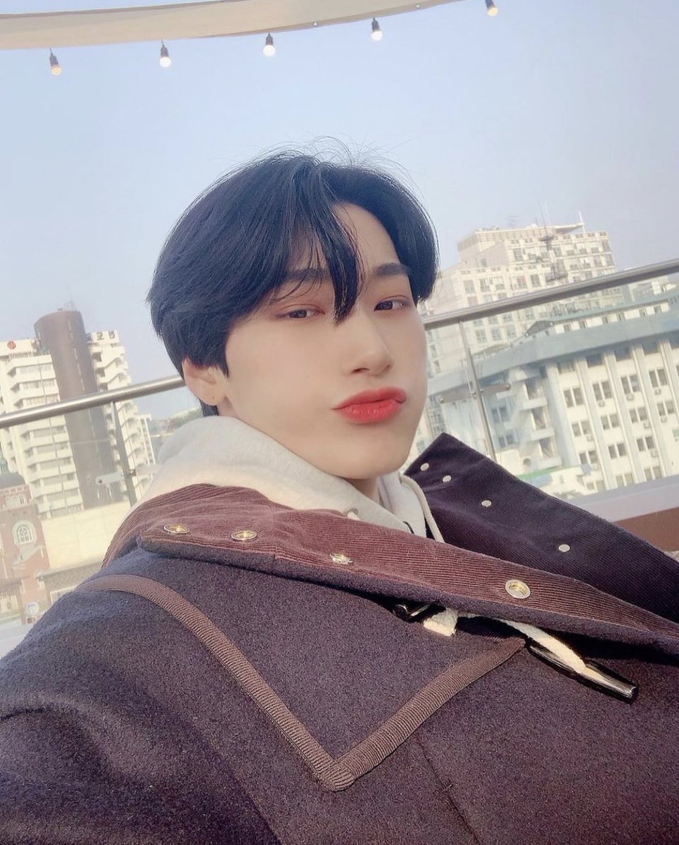 ateezfolderr's tweet photo. happy birthday sannie! thank you for being the person that you are, we are all very thankful for you🤍 please take care🥺 love you💖 https://t.co/93gKZkh2s1
