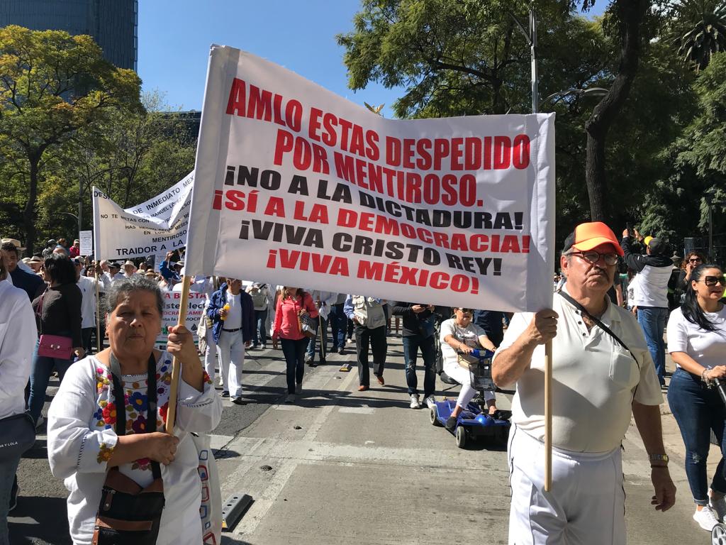HctorDetectivMx's tweet photo. El PAN
El Fascismo rechaza las Artes y Humanidades, siempre promueven el uso de las armas y su necesidad de vivir en una guerra perpetua y a sus adversarios/enemigos los caracteriza como una amenaza que nos destruirá a todos,de ahí su frase "AMLO es un peligro para México" https://t.co/7W1QfsOavI
