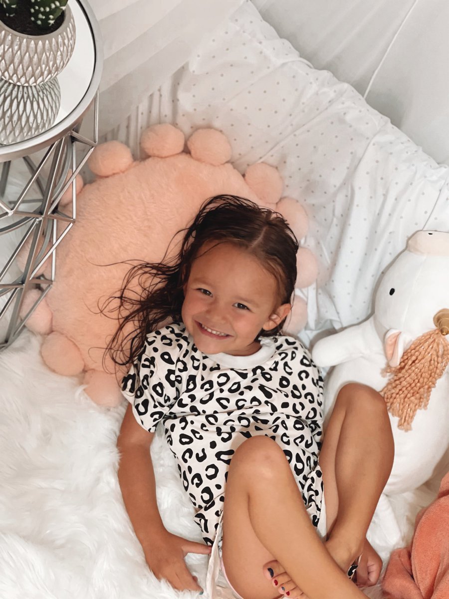 Miklyn_Kane's tweet photo. Being her bonus momma is the best feeling in the world💗 https://t.co/0RbLwarROZ