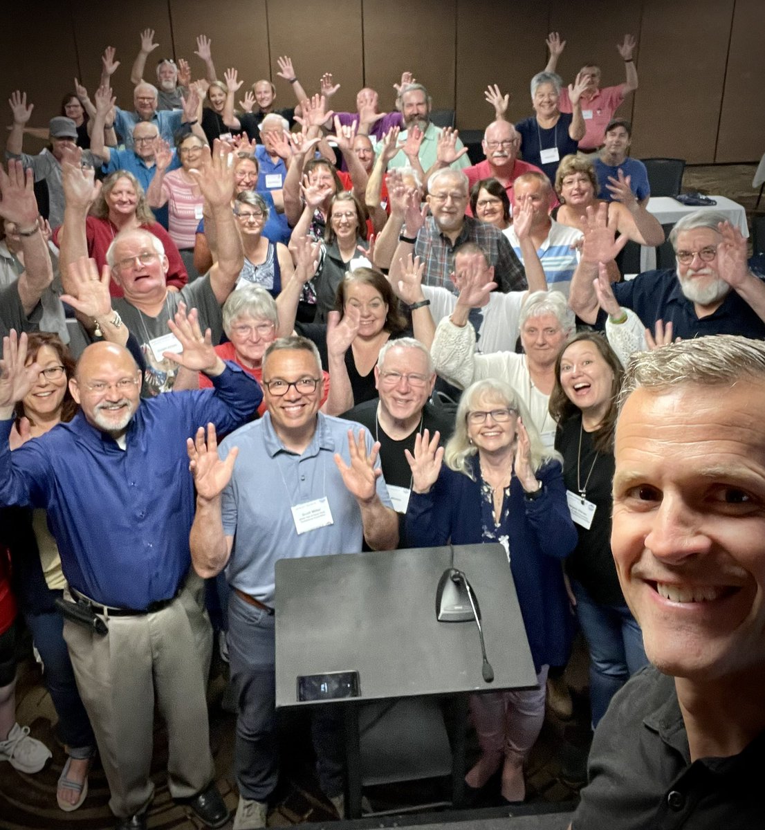 paultenhaken's tweet photo. Thank you to the South Dakota Association of the Deaf for letting me kickoff your annual meeting in Sioux Falls. I appreciate your ongoing advocacy and leadership in our state. https://t.co/6VUlCl2tcp