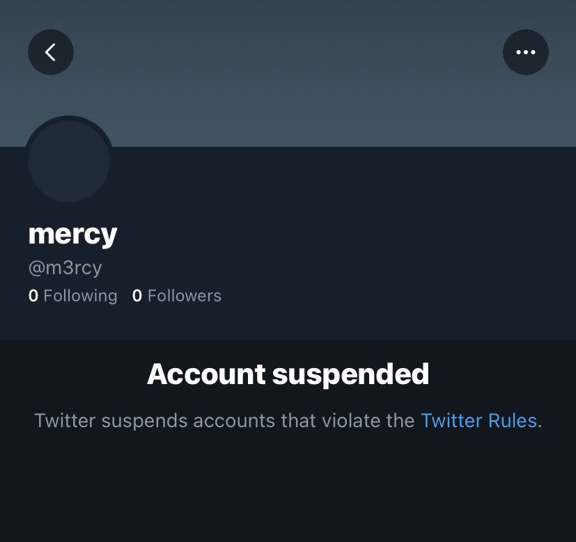 flipresets's tweet photo. they got him! retweet so he can find his peoples again! *wink wink* https://t.co/9qKUTZSfje