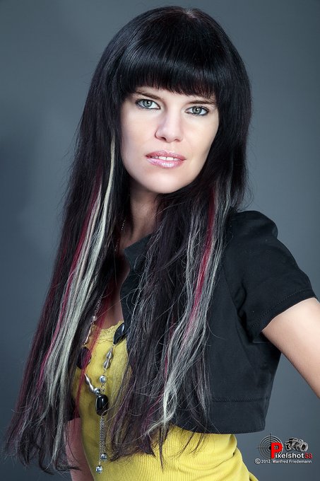 grau, regen, kalt... das nennt sich sommer? machst du mich hei&szlig; als entsch&auml;digung?  https://t.co/fWGdFUWK8l<a href="/tag/live"class="tags"><span>#live</span></a><a href="/tag/versaut"class="tags"><span>#versaut</span></a><a href="/tag/sonntag"class="tags"><span>#sonntag</span></a><a href="/tag/geil"class="tags"><span>#geil</span></a><a href="/tag/visitx"class="tags"><span>#visitx</span></a><a href="/tag/treffen"class="tags"><span>#treffen</span></a>