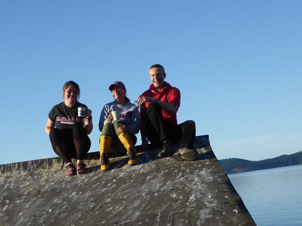 Pirmin Nietlisbach (@nietlisbachlab) on Twitter photo This years field team of <a href="/ISUBio/">School of Biological Sciences at Illinois State</a> studying song sparrows and deer mice in the Canadian Gulf Islands: @rawchela, Jessica, Pirmin. This years field team of <a href="/ISUBio/">School of Biological Sciences at Illinois State</a> studying song sparrows and deer mice in the Canadian Gulf Islands: @rawchela, Jessica, Pirmin.