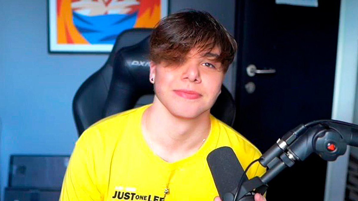 t3ddyyyyy's tweet photo. nao dá https://t.co/gUsWKwUkWF