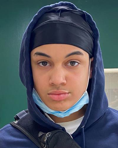 HAVE YOU SEEN ME?
Name: Elijah Hart
Missing Since: #4thofJuly 2021
Missing From: Natick, MA
Age: 14
Race: BiRacial 
Height: 5'11"
Weight: 165 lbs
Pls Share to Help find me
If seen contact NPD or 800-THE-LOST

(via @MissingKids)