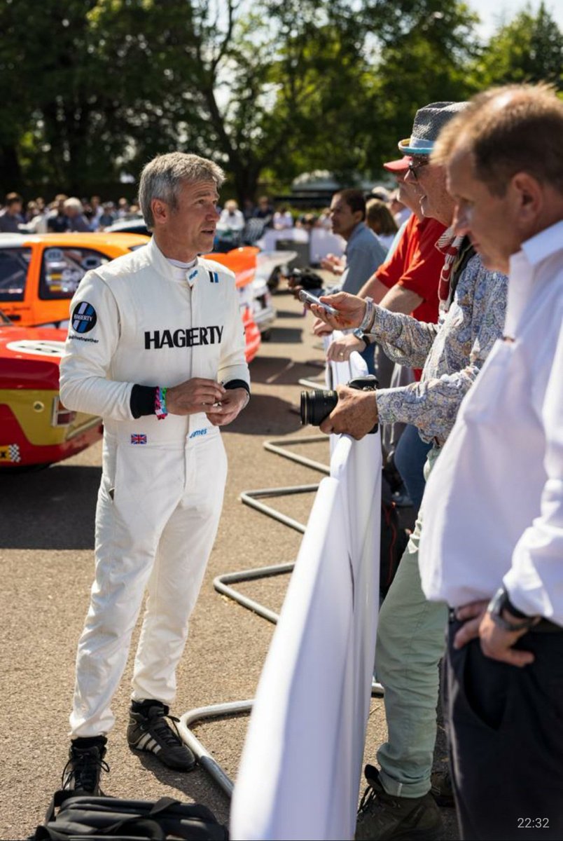 jameswooddrives's tweet photo. What a way to reopen motorsport events and share the passion. Brilliant first days @fosgoodwood @ourmotorsportuk  @HagertyUK 
#letsdrivetogether 
📷 @robertovery https://t.co/r7IfDhOLDC