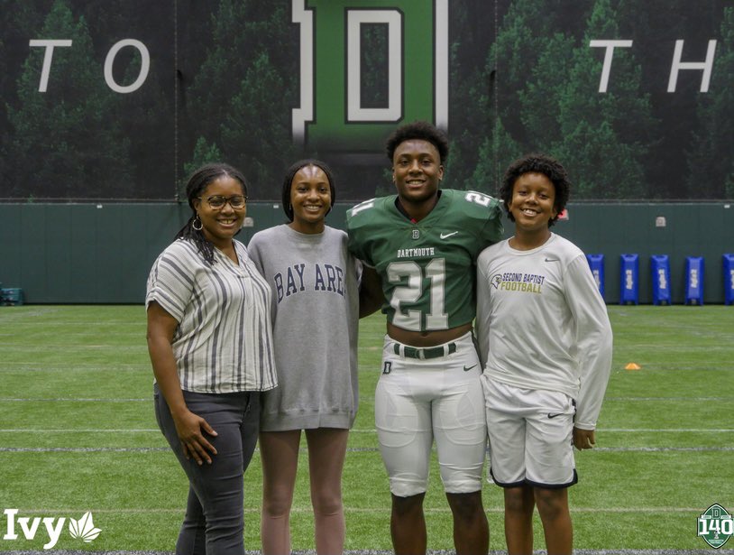 Had a great visit at Dartmouth today! Loved the environment, energy, staff, and players. Thank you for the great time and hospitality! <a href="/DartFootball/">Dartboard Football</a> <a href="/coachirishodea/">Danny O'Dea</a> <a href="/CoachDaft/">Kevin Daft</a> <a href="/BTeevens/">Buddy Teevens '79</a> <a href="/CoachPirtle/">Terry Pirtle</a> <a href="/MiltonHolmes11_/">Milton Holmes</a> <a href="/TTurnerSmith/">Terri Turner-Smith</a>