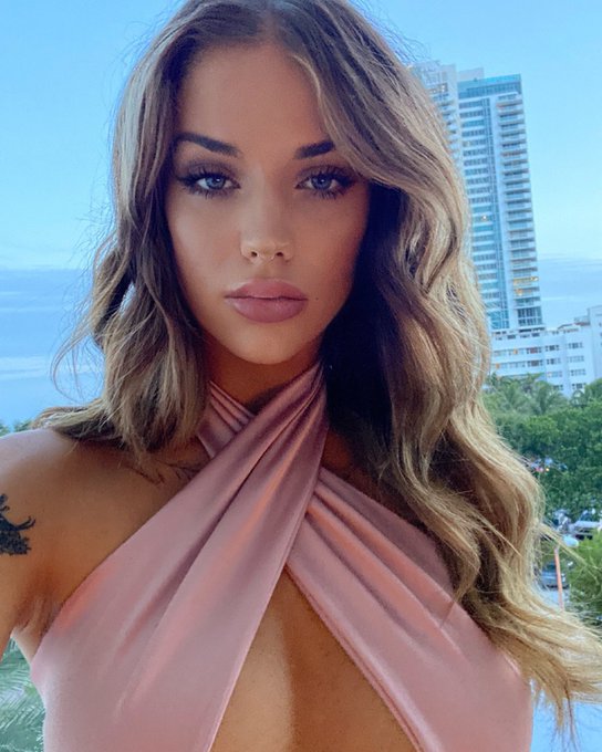 Miami babyyyyyy https://t.co/2gW0As0DYC