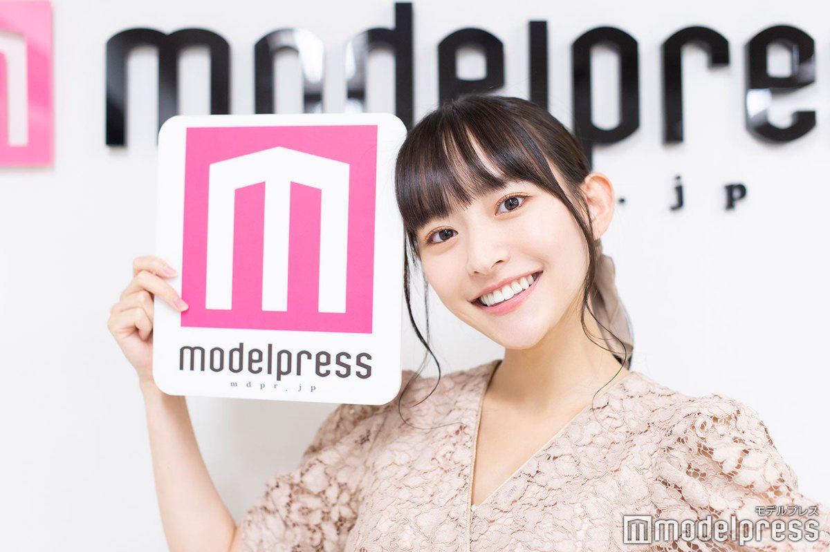 フォロー＆リツイート✨】 #高崎かなみ さんサイン入りチェキを2名様に