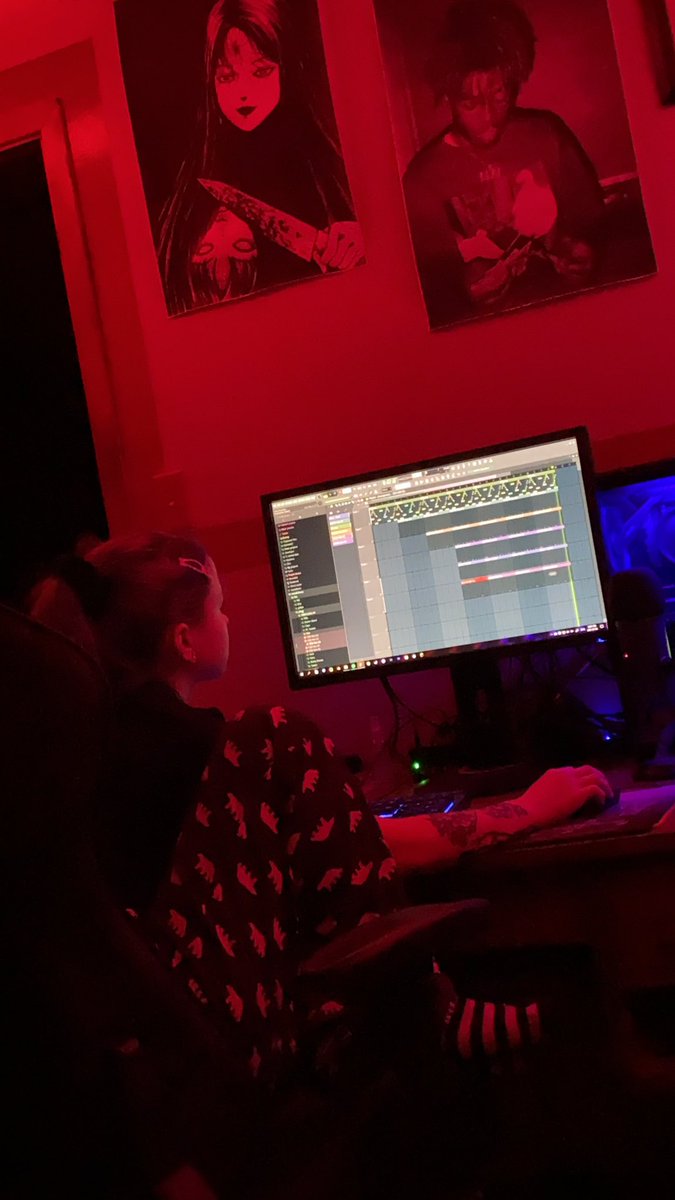 shordie fabricating a song structure