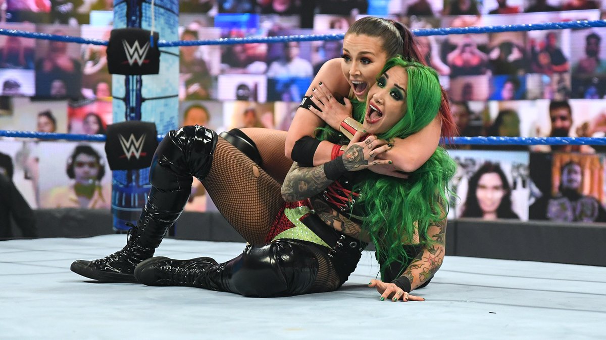 #Smackdown Digitals-shotziblackheartnet.sosugary.com/Photos/thumbna… #ShotziBlackheart #BallsyBadass #WWE #WWENXT #MITB

(@ShotziWWE)
