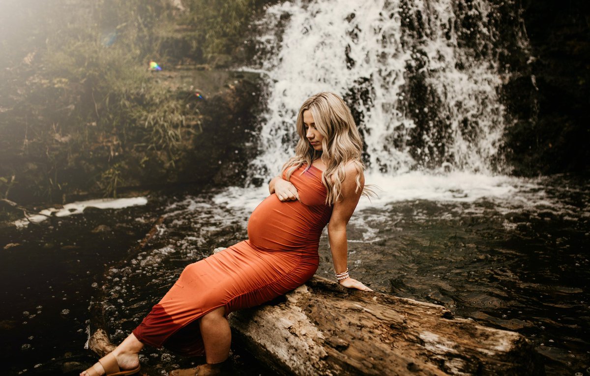 KnackPhoto's tweet photo. Sorry TLC, we chased this waterfall and got the prettiest session out of it 🌞 https://t.co/YSLoWl7KET