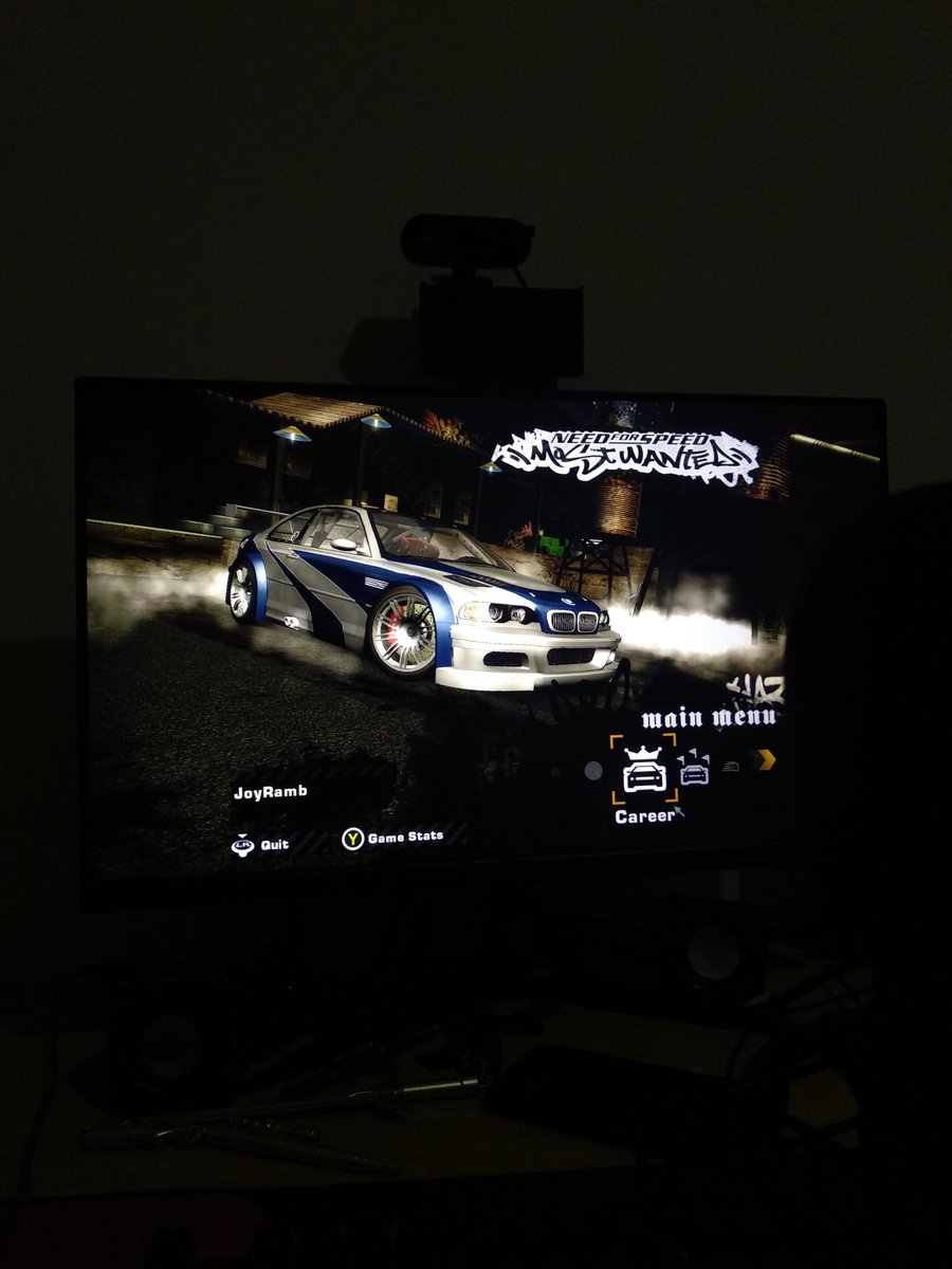 JoyRambo8's tweet photo. Livezinha lenda, matando as saudades.
#tbt #play2 https://t.co/RuOjXvEZNK