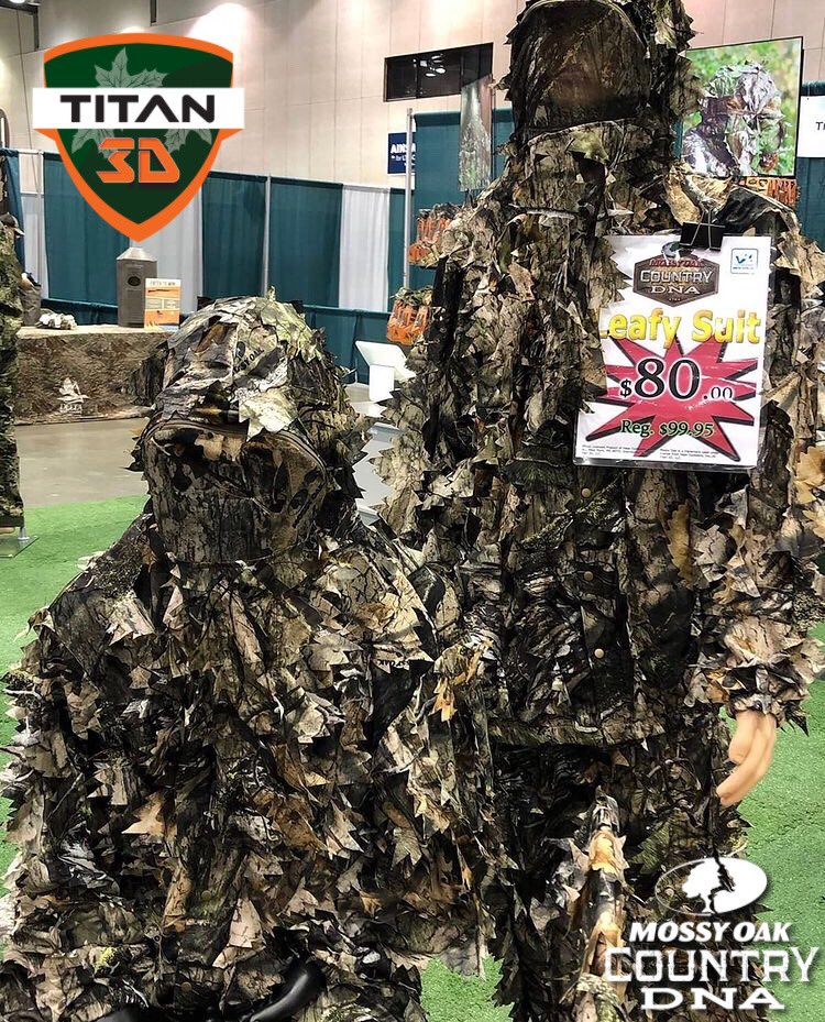 Titan-3D Leafysuit in the new Mossy Oak Country DNA pattern. Lightweight, breathable, virtually noiseless and not to mention the ability to disappear into your surroundings. Get yours today @titan3dllc @mossyoak #hunting #crossbowhunting #bowhunting #deerhunting #mossyoak