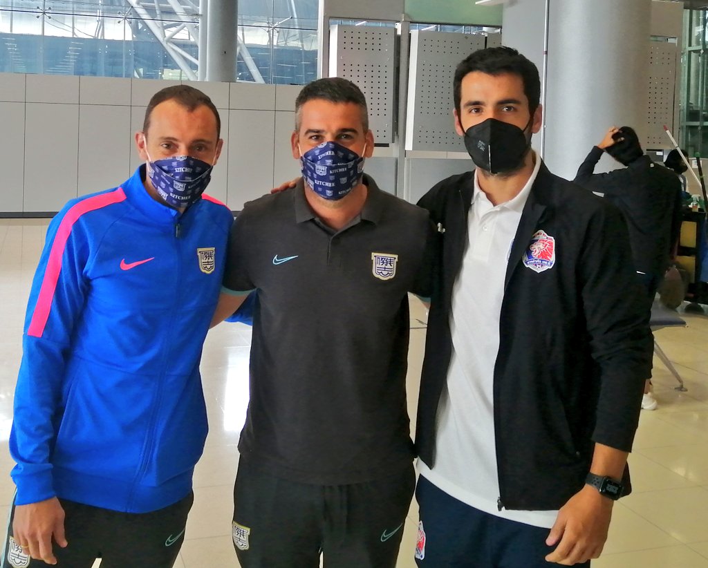 Gallegos x el mundo. Factoría abegondo <a href="/danicancela3/">Dani Cancela</a> <a href="/DRochela/">David Rochela Calvo</a> Buscaron triunfar fuera de su pais y lo consiguieron. Admirados y repetados en sus respectivos paises 🇭🇰vs🇹🇭. Gran ACL de ambos. #galiciacalidade