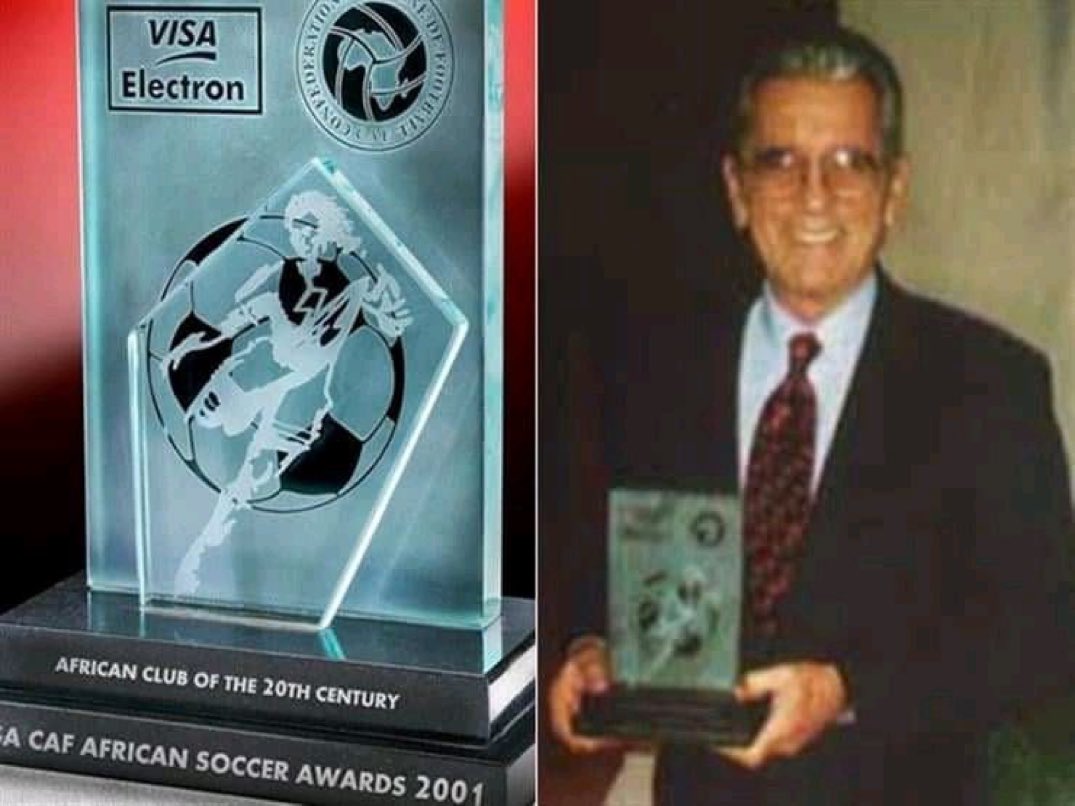 Samarde4's tweet image. عملها اشرف صوبحيييي😂😂💔
#الزمالك_اضحوكه_القرن