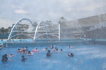 ナガシマスパーランドの混雑予想 混み具合 と対策 23年版 プール 駐車場情報などとあわせて徹底紹介 東海一のテーマパークも賢くゆったりと 明日使える話のネタ