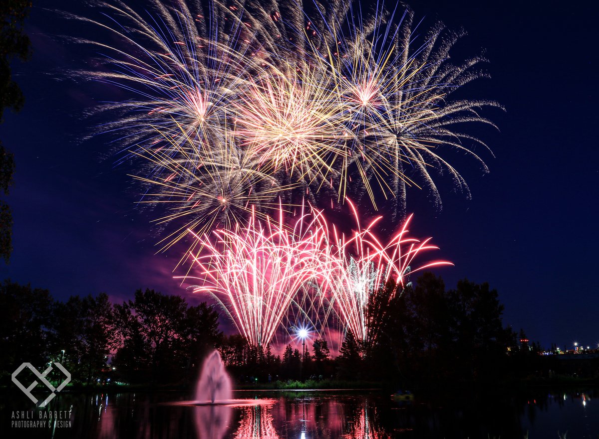 A couple shots from the #Stampede2021 fireworks in Red Deer tonight. #yqf