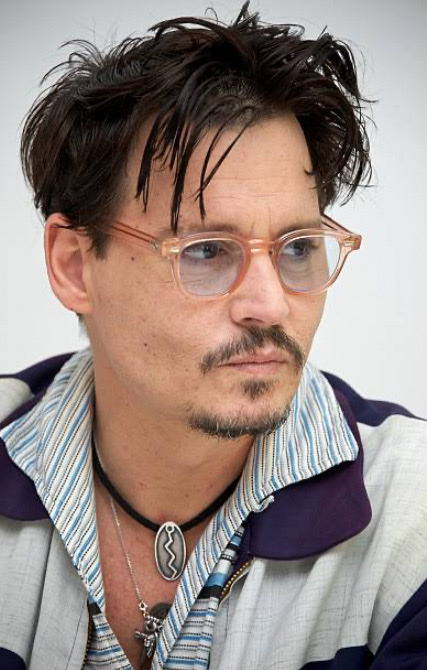 Johnny Depp at the Press Conference for Transcendence at the Four Seasons Hotel in Beverly Hills, California (April 6, 2014)

Re: Johnny Depp as Will Caster In Transcendence (2014) dir. Wally Pfister

#JohnnyDepp #Transcendence 
#WallyPfister