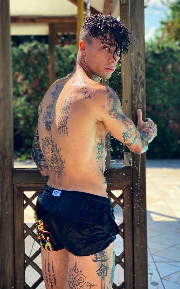 •••

ℭ𝔬𝔪𝔢 𝔱𝔬 𝔱𝔥𝔢 𝔥𝔢𝔩𝔩 𝔴𝔦𝔱𝔥 𝔪𝔢.

#FreeRol #SexRol ⭐️
