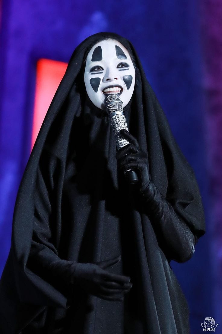 Remember JEONGYEON on halloween 2018 💚, i will do it. 😭 #osd