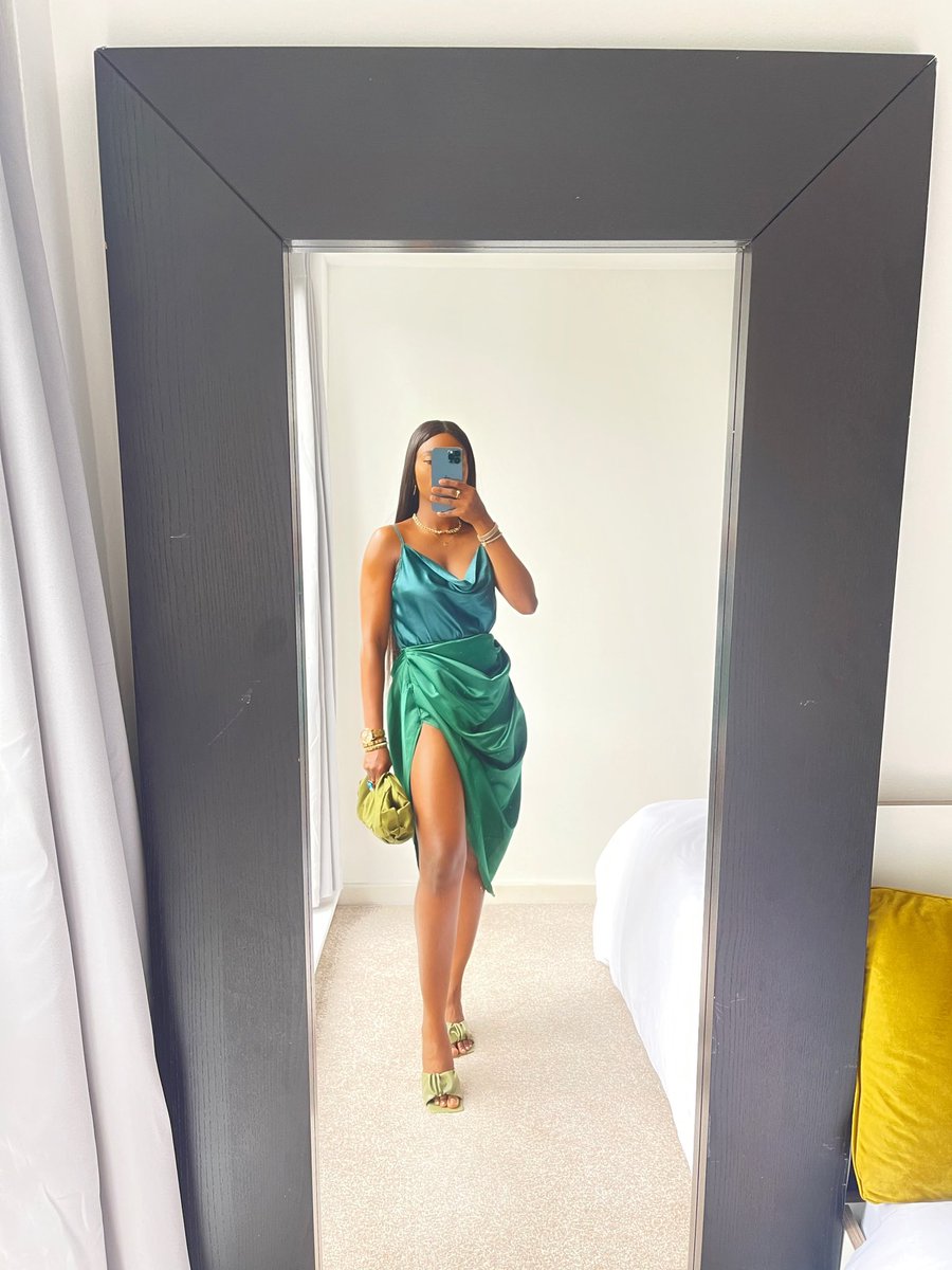 theblackzarqa's tweet photo. 𝙲𝚊𝚝𝚎𝚐𝚘𝚛𝚢: 𝙶𝚛𝚎𝚎𝚗

𝙼𝚎: 𝙲𝚑𝚘𝚘𝚜𝚎 𝚘𝚗𝚎 https://t.co/xccfrKGUl7