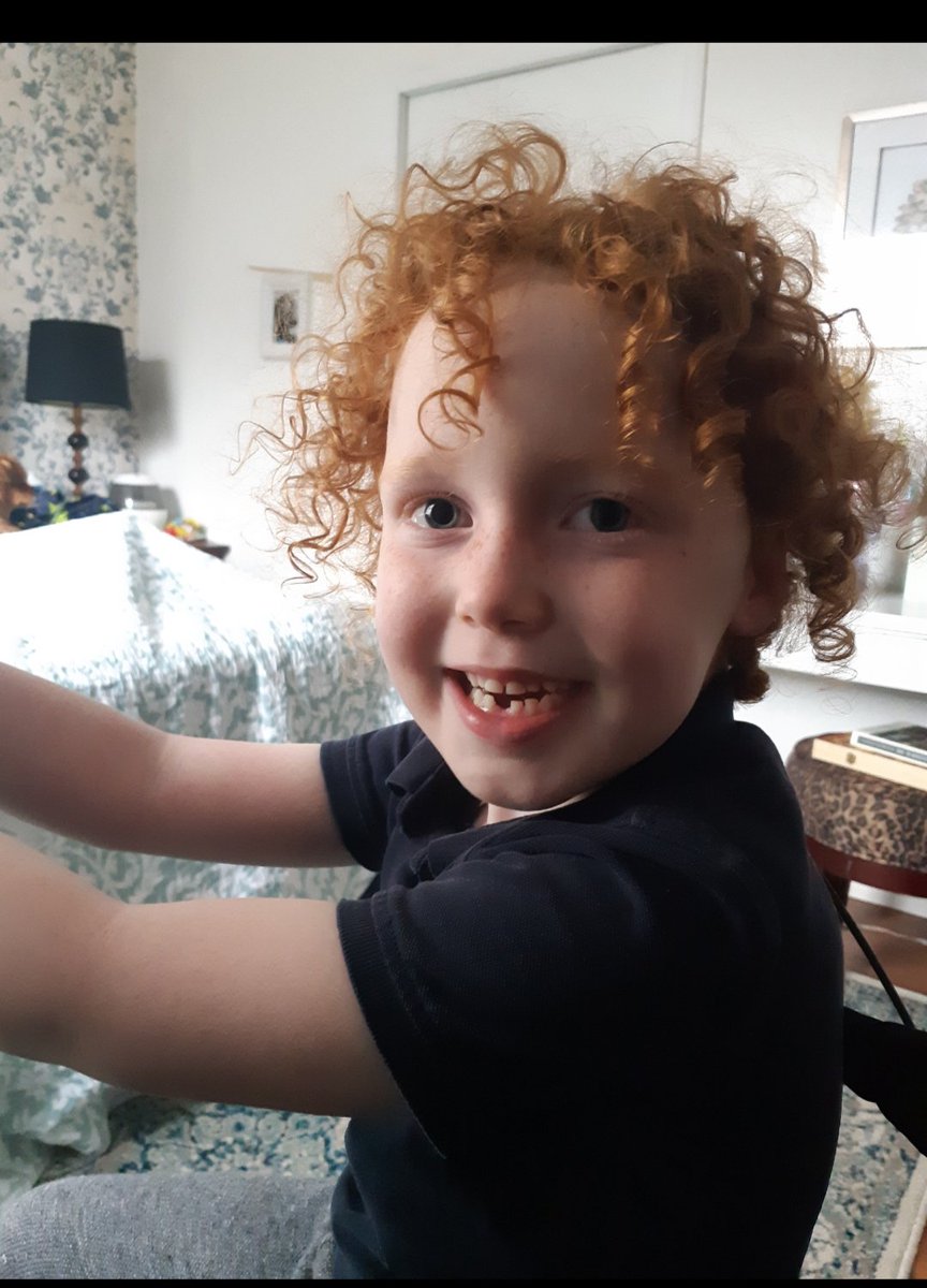 RoisinMcVeigh2's tweet photo. Wishing a Happy 6th Birthday to my perfect little lady, the fire in my life and a truly sweet soul. Happy Birthday, my baby girl❤ https://t.co/sLuTcjNqAE