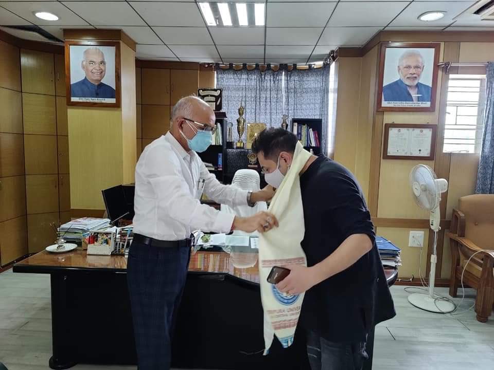 PradyotManikya's tweet photo. Met the VC of the Tripura Central University Ganga Prasad Prasain and requested him to consider opening up a University campus in our ADC areas with key departments such as Kok Borok ,English , Mass Communication etc . There is enough land available to open a campus in ADC area https://t.co/5AXic66P6X