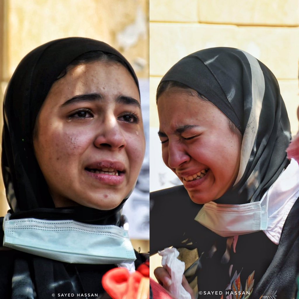 صورة قاسية لانهيار طالبة بعد امتحان اللغة العربية للثانوية العامة
By: Sayed HaSsan