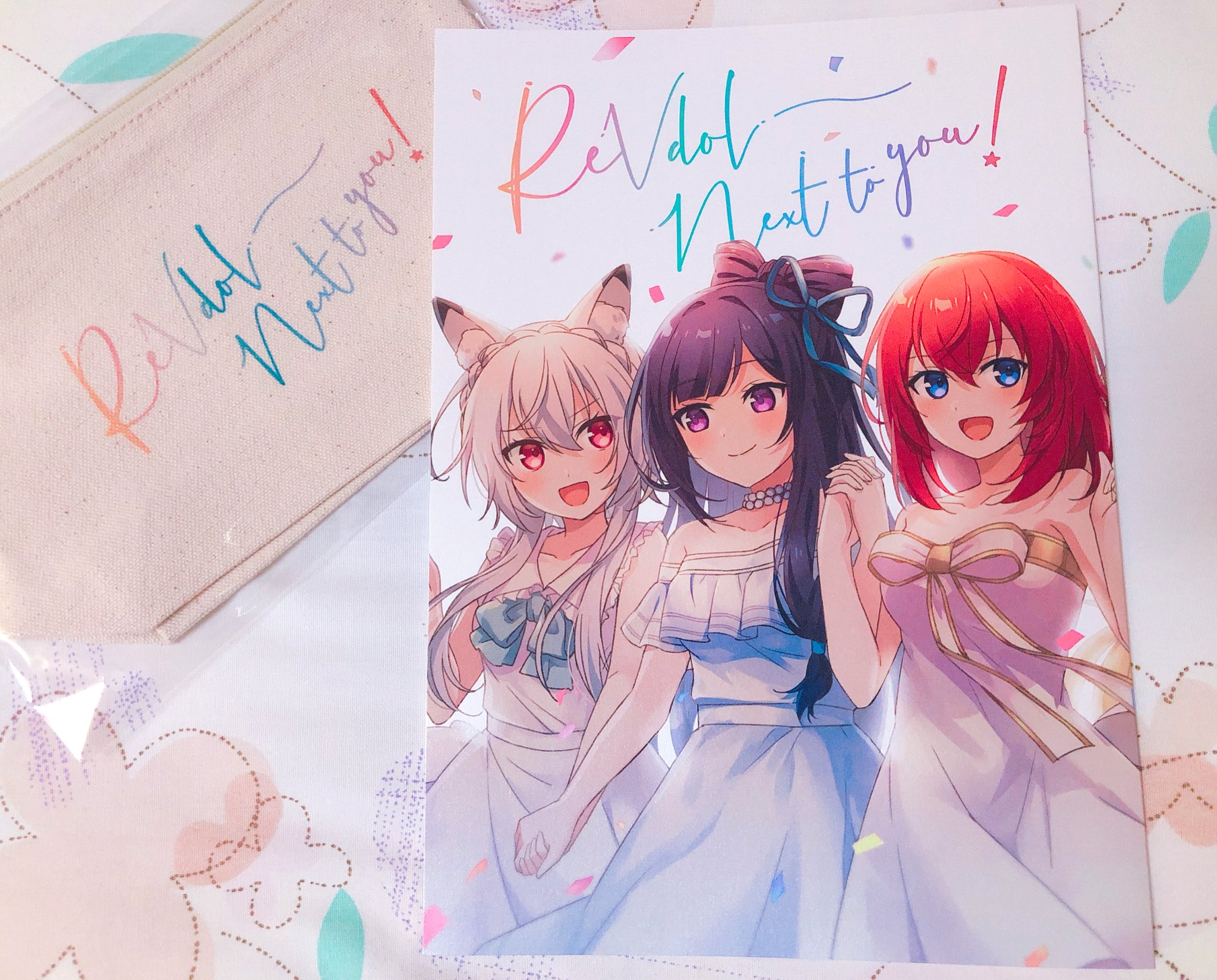十朱咲夜 リ 合同本受け取りました Rev Book Dol 皆の愛と熱が籠ってて イラスト見ながらアニメのシーンを思い出します 副主催と言うほど大したことはしてないのですが 裏表紙とseason2の13話描かせてもらってます ありがとうございました