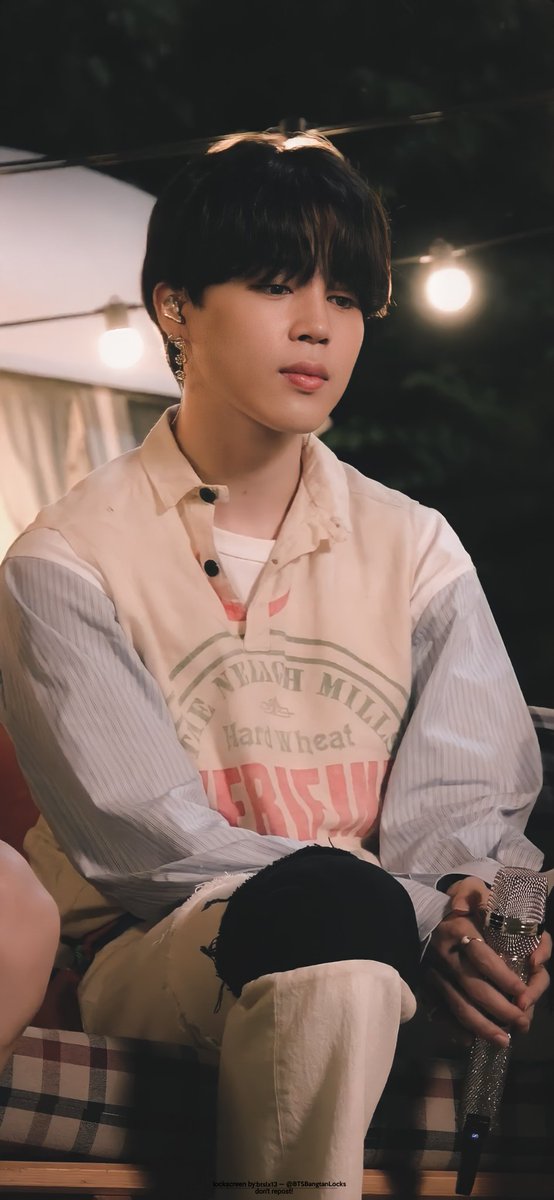 BTSBangtanLocks's tweet image. Lockscreen's| @BTS_twt 
A BUTTERFUL GETAWAY [1]
#방탄소년단 #BTS #PermissiontoDance
Don't repost! be honest!∅ 
#btslx13