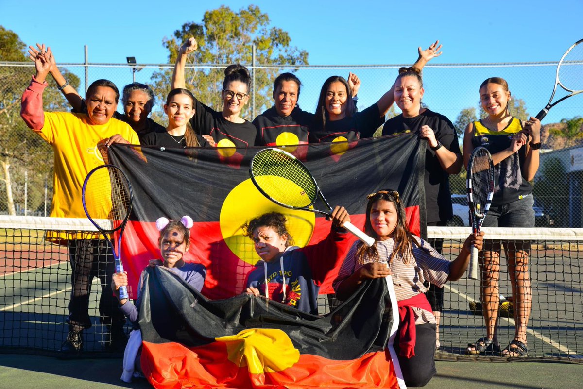 closethegapOZ's tweet image. “ From all the way in the red heart of the country, in Mparntwe Alice Springs, we want to wish Ash Barty a deadly match tonight! ✊🏾

Win or not, you're an inspiration and a role model to us!  🖤💛❤️” 

@CAACongress 
Central Land Council

#ashbarty
#wimbledon2021 @IndigenousX
