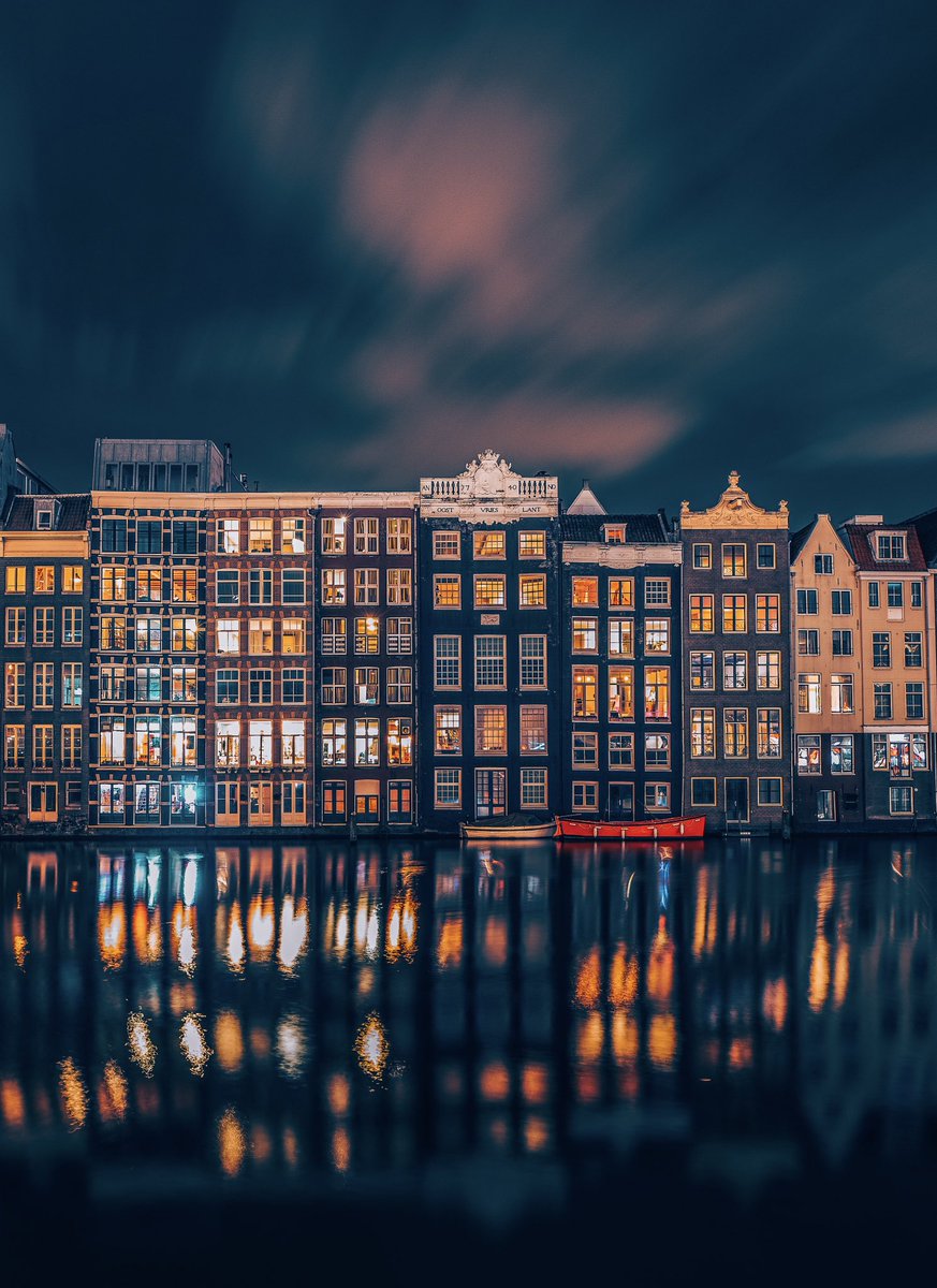Post a photo of the city / village you live in, i’ll start: this is a photo I took of my beloved Amsterdam. It’s my favorite spot in the city to photograph 😊