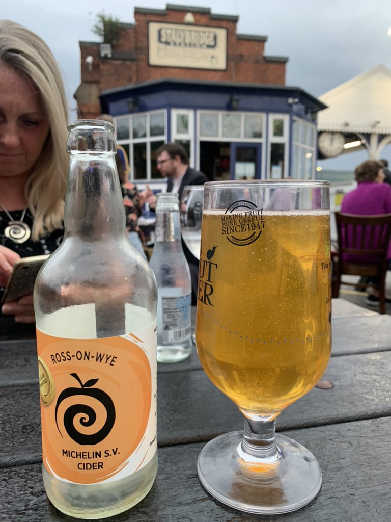 SiHardwick's tweet photo. Enjoying a pint in the @Stalybuffetbar last night. Lovely bottle of Michelin by @RossCider then went on to a nice draft pint of @RossCider Dibbanet I think. Unfortunately using Apple Pay you don’t always check the price £6.50 a pint 😳 https://t.co/VwGQ9yTAPS