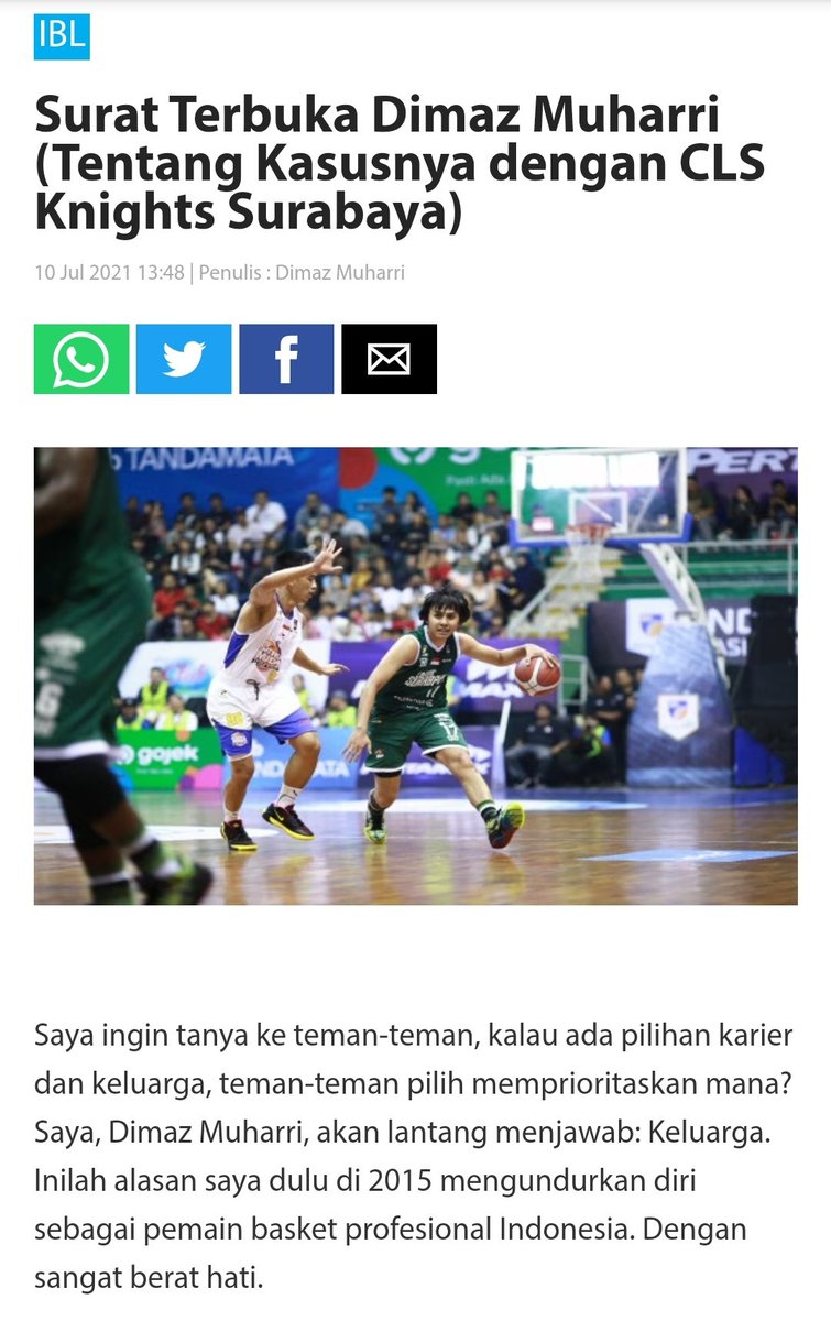 ainurohman's tweet image. Ini mengerikan sekali.

Salah satu point guard kondang di Indonesia Dimaz Muharri digugat perdata oleh mantan timnya, CLS Knights Surabaya ke pengadilan. 

Kalau cerita Dimaz ini betul, betapa zalimnya orang2 di klub tersebut. Betapa lemahnya posisi pemain...