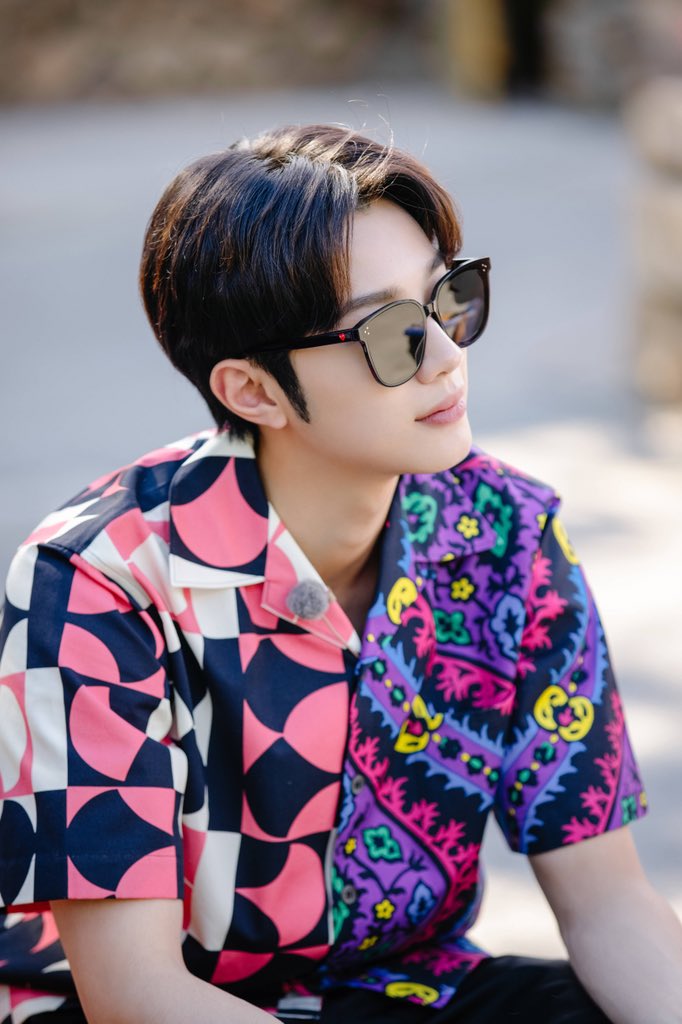 GL_follower's tweet photo. Lai Guanlin memo update new photos for tonight’s episode of 50KM Taohuawu
#LAIKUANLIN #라이관린 #赖冠霖 https://t.co/Q5FtwQVpdI