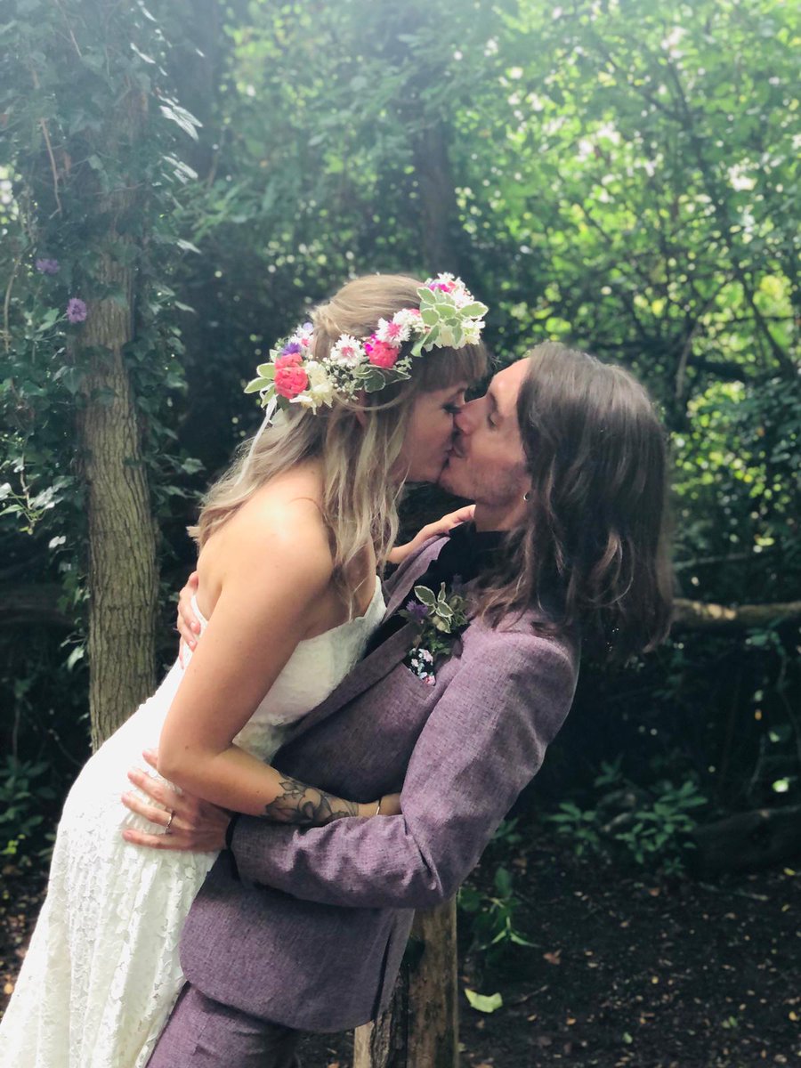 Happy one week anniversary <a href="/marcusbknight/">Marcus 'Bob' Knight</a>!! 🍾

How has it been a week already??!!  ❤️