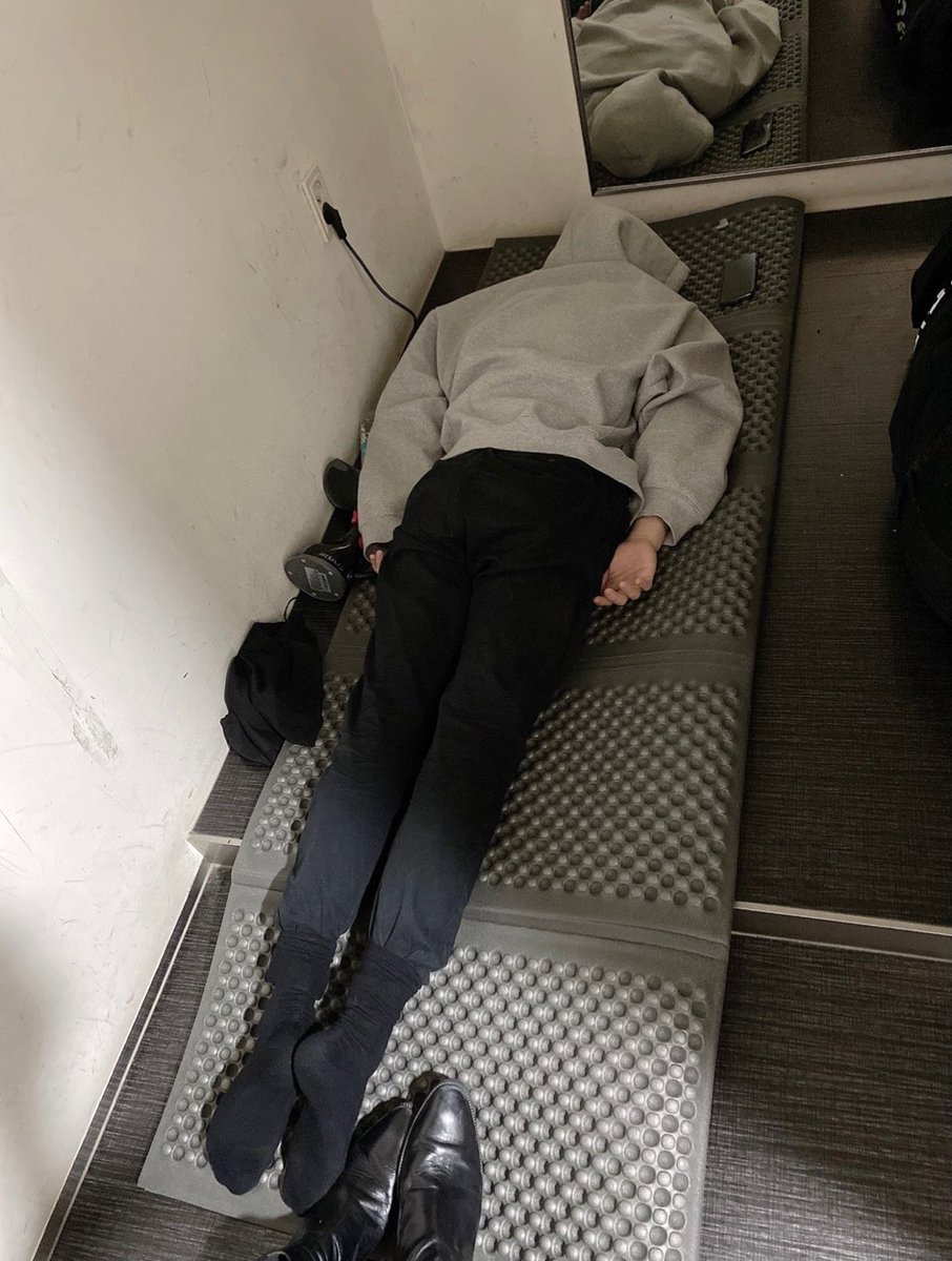 [#성화] 생일 축하해 사니야~ 
행복하자😘😘😘😘😘😘😘😘😘😘😘😘😘😘😘😘😘😘😘
#ATEEZ #에이티즈