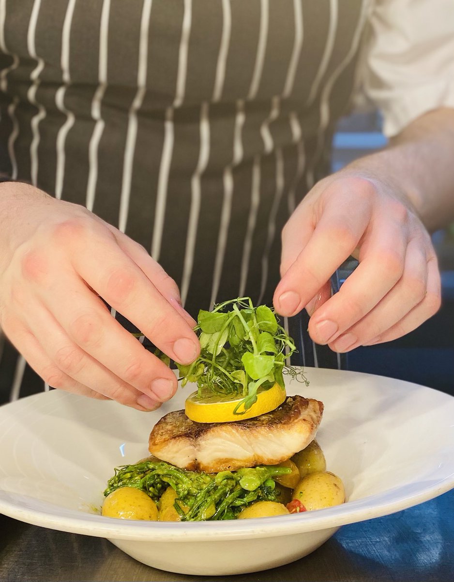 AntrobusArms's tweet photo. Market Fish

Our summer menu continues to delight. 

Only the best quality fresh fish for our Market Fish Daily Special.

This is our perfectly cooked Pan Fried Red Snapper with new potatoes &amp; summer greens. 

https://t.co/GyHKZhoEe8 https://t.co/j0yoAlD5bg