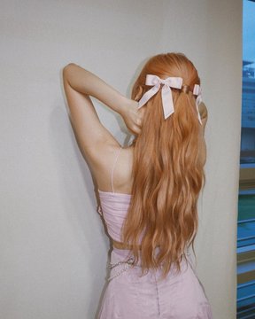 [TỔNG HỢP] Bài đăng Instagram của Taeyeon E57KeUlUUAYLT-W?format=jpg&name=360x360