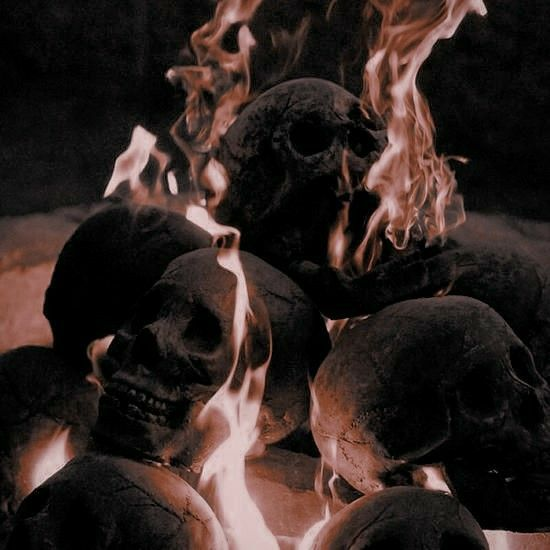NDMarts_'s tweet photo. «Esa soy yo.
La idea de que todo termina.
Dicho en otras palabras…
La Muerte».
#ProyectoStone💀 https://t.co/qkCpasDuj1