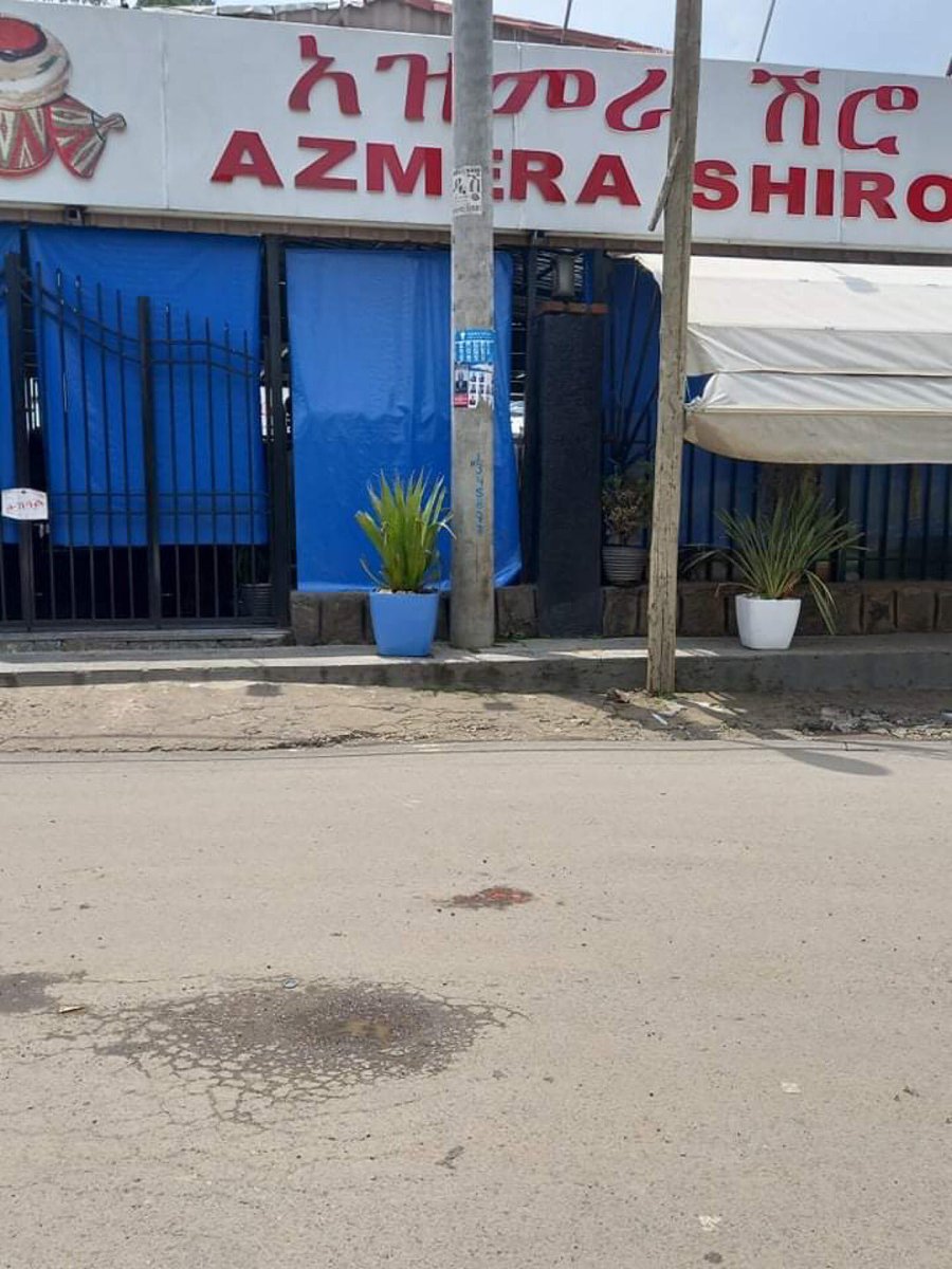 HaftaiH's tweet photo. Abiy’s security chief Temesgen Tiruneh ( known by his hate towards Tigrayans) keeps closing Tigrayan businesses. 👇 A very popular traditional restaurant “Azmara Shiro” in Addis Ababa is being shut today. https://t.co/k0Tf2tnPxQ