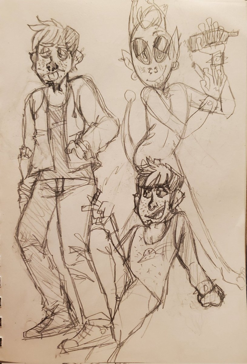 punk__alien's tweet photo. drawing while high makes my art better actually https://t.co/iKfXcqMxNo