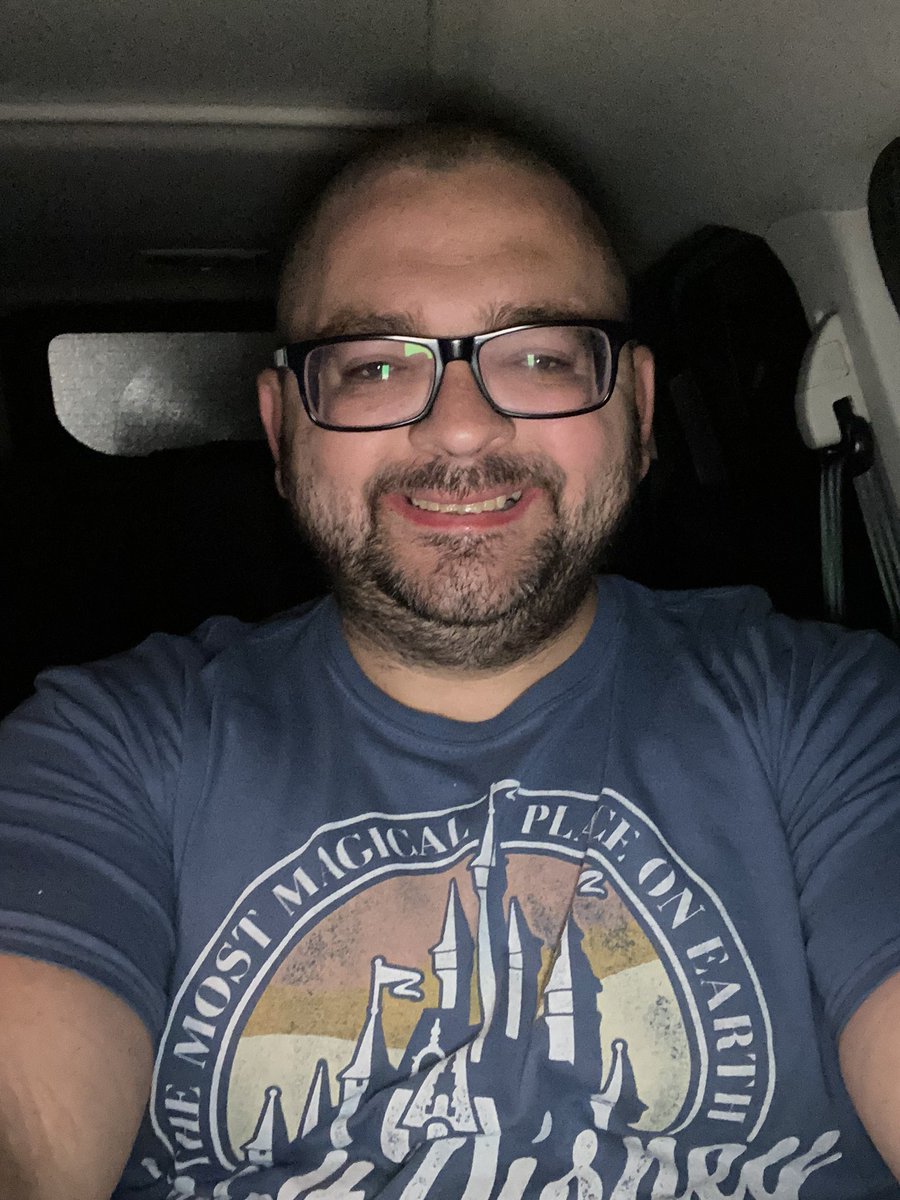 DisneyNut1985's tweet photo. On my way to Florida and @WaltDisneyWorld. I’ll keep everyone updated on my travels.
#DisTwitter #DisneyContentCreator #DisneyInfluencer #DisneyNut1985 https://t.co/jXtoTtKRXU