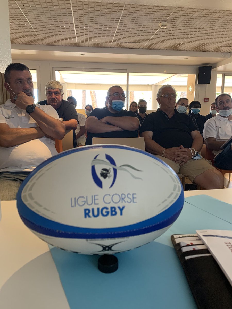 DrSergeSIMON's tweet photo. Heureux de partager l’AG de la Ligue Corse de Rugby. Un seul chiffre qui vaut tous les discours:  +12% de licencié malgré la crise COVID. Bravo au Pdt Jean Simon SAVELLI, à tous ses élus, aux dirigeants, aux CTC et surtout aux Clubs Corses. #liguecorserugby @FranceRugby https://t.co/UuafTAkUiy