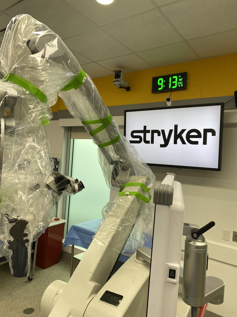 SkullBaseMD's tweet photo. Regional skull base hands-on cadaver dissection course for NJ/NY senior neurosurgery residents. Grateful for @StrykerNS supporting resident education and Prof. Samy Youssef and @DoctorZada for their excellent and thoughtful lectures @RUNeurosurgery @SaintBarnabasNJ @NASBSorg https://t.co/Op0T4Y75zQ